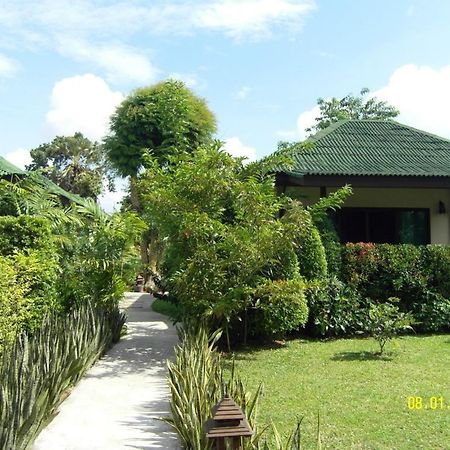 Rawai Boutique Resort Phuket Exterior foto